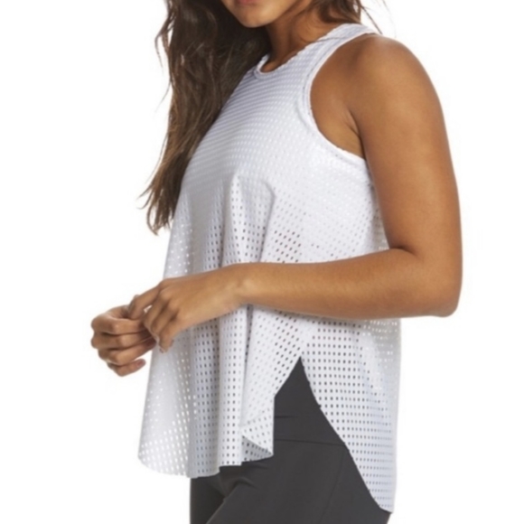 ONZIE Molly White Mesh Drop Arm Tank Sz S/M - Picture 1 of 14